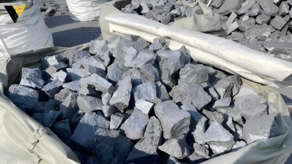 Industrial applications of ferrosilicon in steel and foundry industries